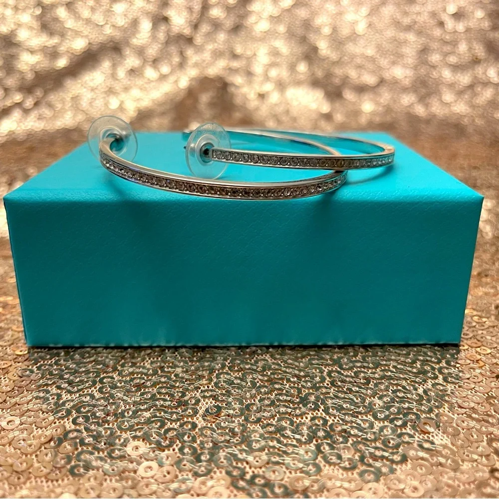 💎 Silver Rhinestone Hoops 💎 - Picture 1 of 3